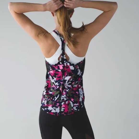 Lululemon Fast Lane Singlet Tank Top Pop Cut Boom Juice Multi Black size 6 - Picture 3 of 13